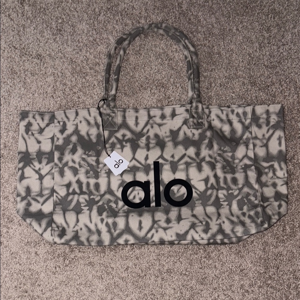 ALO Yoga Gray Classic Tote Bag